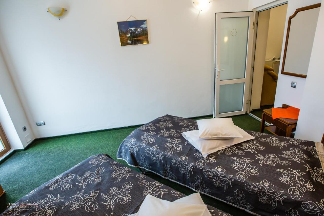 Pensiunea Vila Europa Deva Exteriör bild